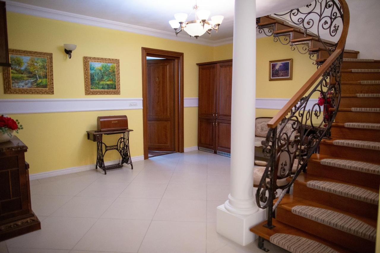 La Conac Aparthotel Arad Kültér fotó